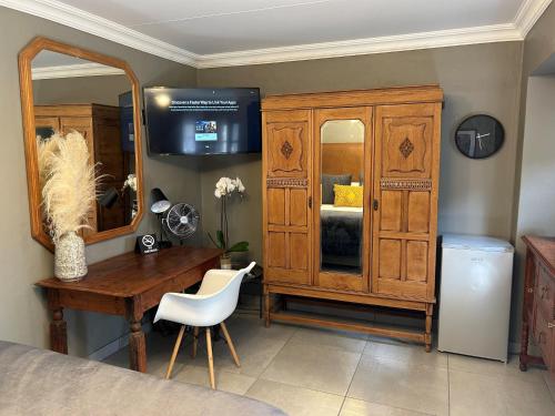Battiss Guest House - image 4