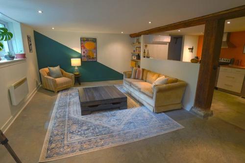 Colourful and Bright Renovated Basement Suite