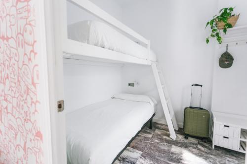 Double Room with Shared Bathroom room in La Cocotera Boutique Hostel & Coworking