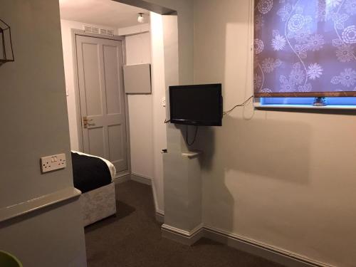 Queens Guesthouse Manchester - image 5