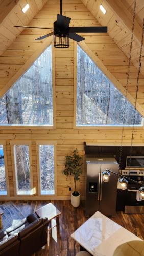 Flying High Luxury Cabin in Campbellsville