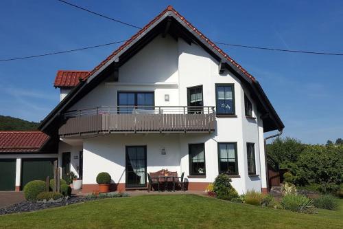 B&B Mosbruch - Ferienwohnung Weiherblick, Vulkaneifel - Bed and Breakfast Mosbruch