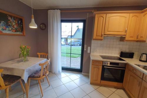 virtuve, Ferienwohnung Weiherblick, Vulkaneifel in Mosbruch