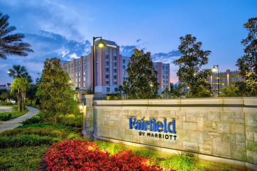 Fairfield by Marriott Inn & Suites Orlando at FLAMINGO CROSSINGS® Town Center