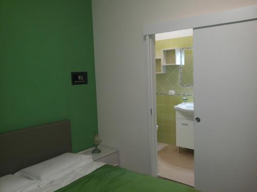 B&B il Giglio Marino - image 3