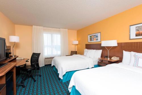 Fairfield Inn and Suites by Marriott Chicago St. Charles