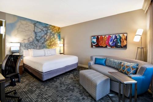 Courtyard by Marriott Louisville Airport