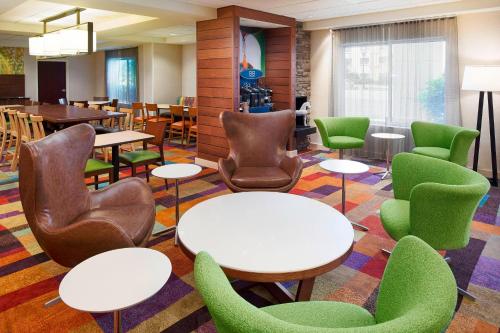 Fairfield Inn & Suites Chicago Midway Airport