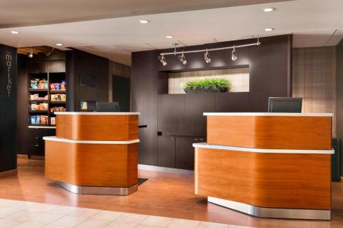 Courtyard by Marriott Bloomington Normal