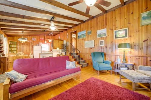 The Red Loft Candler Cottage 18 Mi to Asheville! - image 6