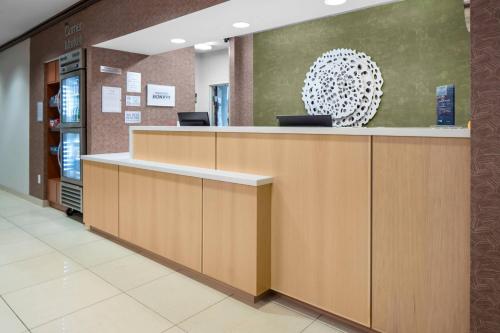 Fairfield Inn & Suites Jefferson City - image 2