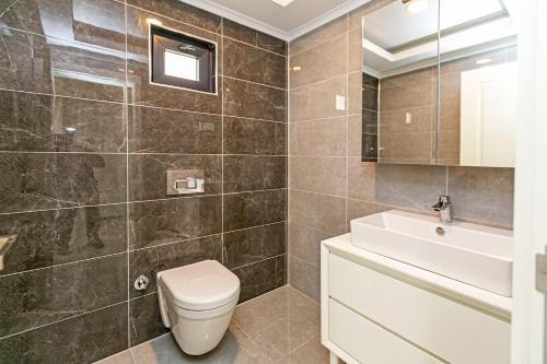 Paradise Town Villa Colm - image 11