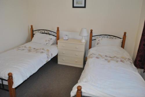 Douglas Lodge Self Catering Holiday Homes - image 4