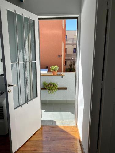 One-Bedroom Apartment image 9