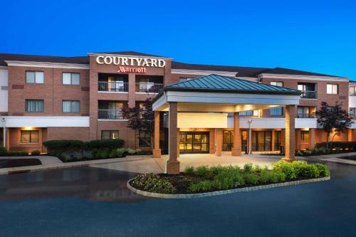 Courtyard by Marriott West Orange - Hotel