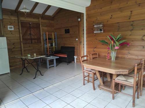 Le tri Haut de Bellevue - Bungalow Manguier in Pointe-Noire