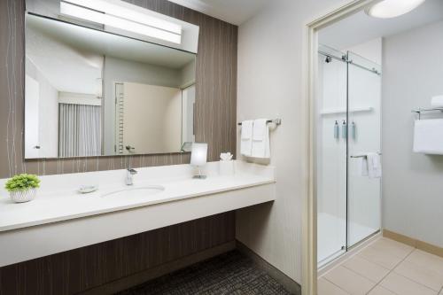 Courtyard by Marriott Roseville Galleria Mall/Creekside Ridge Drive