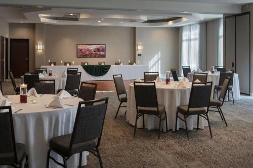 Courtyard by Marriott Gaithersburg Washingtonian Center - image 11