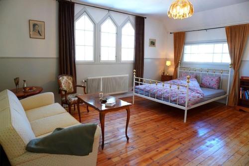 . Old Church Apartment Hällefors - Betel hem