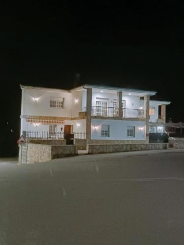 A szálláshely kívülről, O FOGAR DAS FINAS in Coles