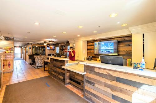 Hol, Lagonita Lodge in Big Bear Lake