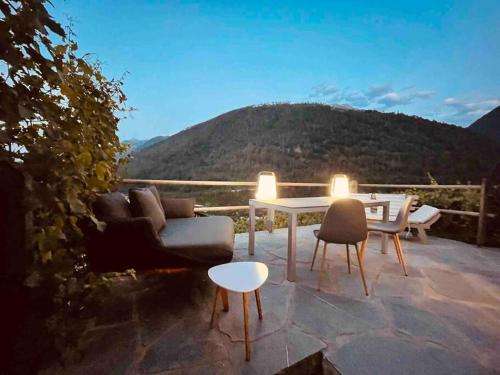 Alpine Bliss - Cozy Chalet with Panoramic Views in Martigny-Combe