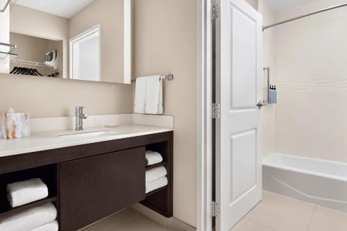 Residence Inn by Marriott Harrisburg Carlisle - image 11