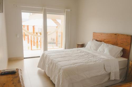 1 queen bed, 1 twin bed