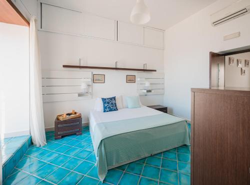 Villa con piscina con 8 camere matrimoniali ad Anacapri, by La Canostra Capri