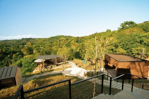 ทัศนียภาพภายนอกโรงแรม, Bobocabin Umarato, Sumba in ซัมบา ไอส์แลนด์