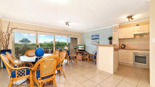 Beachside Unit - Air Con - Linen Included