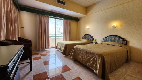 room detail thumbnail 0