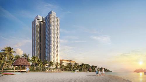 Beach, A La Carte Ha Long Bay Hotel in Hạ Long