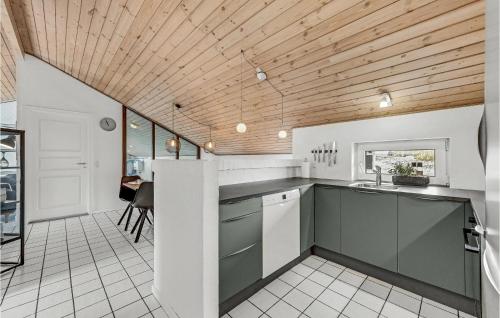 Konyha, Amazing Home In Thisted With Sauna in Thisted