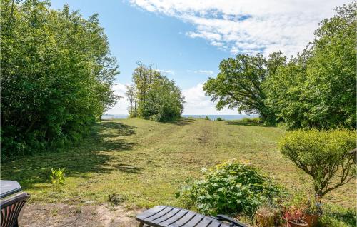 Cozy Home In Faaborg With Wifi