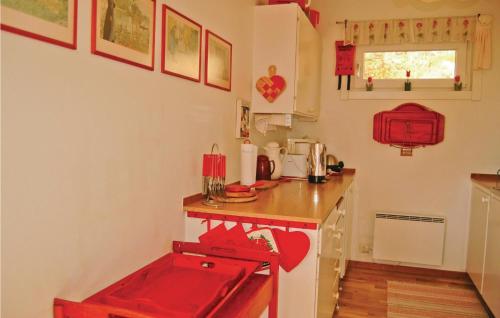 Kitchen, Gorgeous Home In Kil With Sauna in Kil