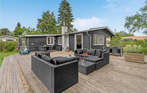  Gemütliches Haus Mit 2 Schlafzimmern In in Bøtø By