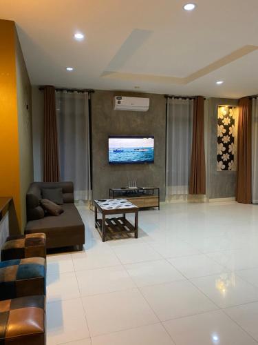 วิลลา (Villa)
