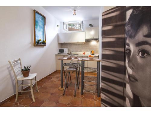 Calm & Relax with private PARKING, Split (photo 4)