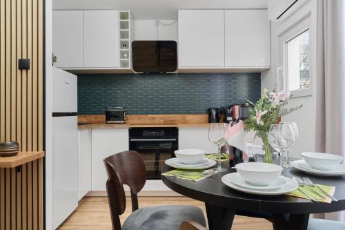 Wrocław City Centre & Main Square Apartment by Noclegi Renters, Breslau (Foto 4)