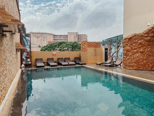 Hotel De Khuvieng - 수영장