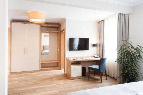 Comfort Double Room with Air Condition