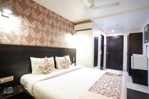 Hotel Singh`s By WB Inn, Vashi, Navi Mumbai