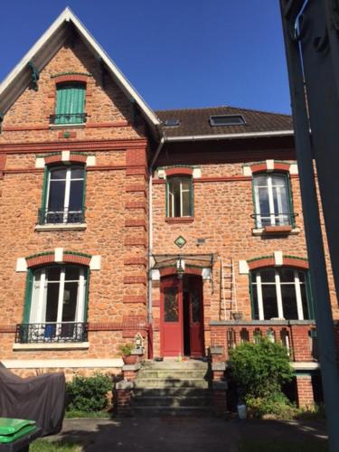 Chambres cosy dans une maison meulière de charme - Pension de famille - Saint-Maur-des-Fossés