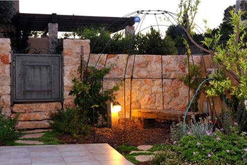 Garten, קאמי מלון בוטיק in Safed