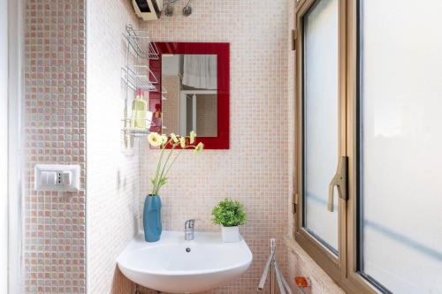 Little flat in Testaccio perfect WFP WIND FAO - image 10