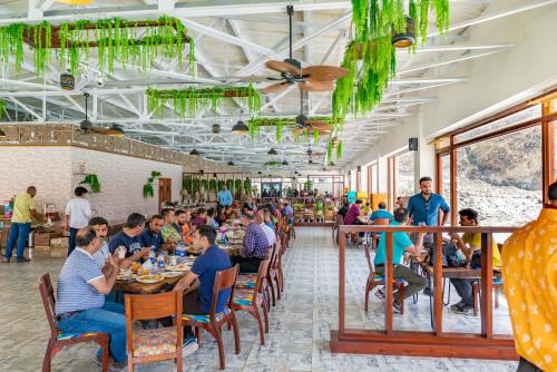 Luxus Hunza Attabad Lake Resort