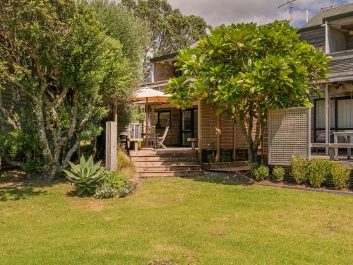 Utvendig, Beach Road Beauty - Pauanui Holiday Home in Pauanui