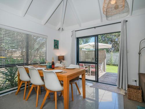 Utvendig, Beach Road Beauty - Pauanui Holiday Home in Pauanui