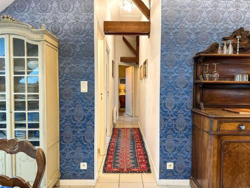 La Souveraine - Cottage - Château Le Bas Bleu (La Souveraine - Cottage - Chateau Le Bas Bleu) in Quesnoy-le-Montant